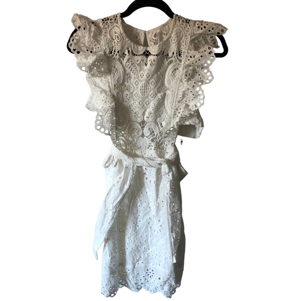 $598 Nightcap Clothing White Eyelet Lace Tie Behind Dress New with tags size 1